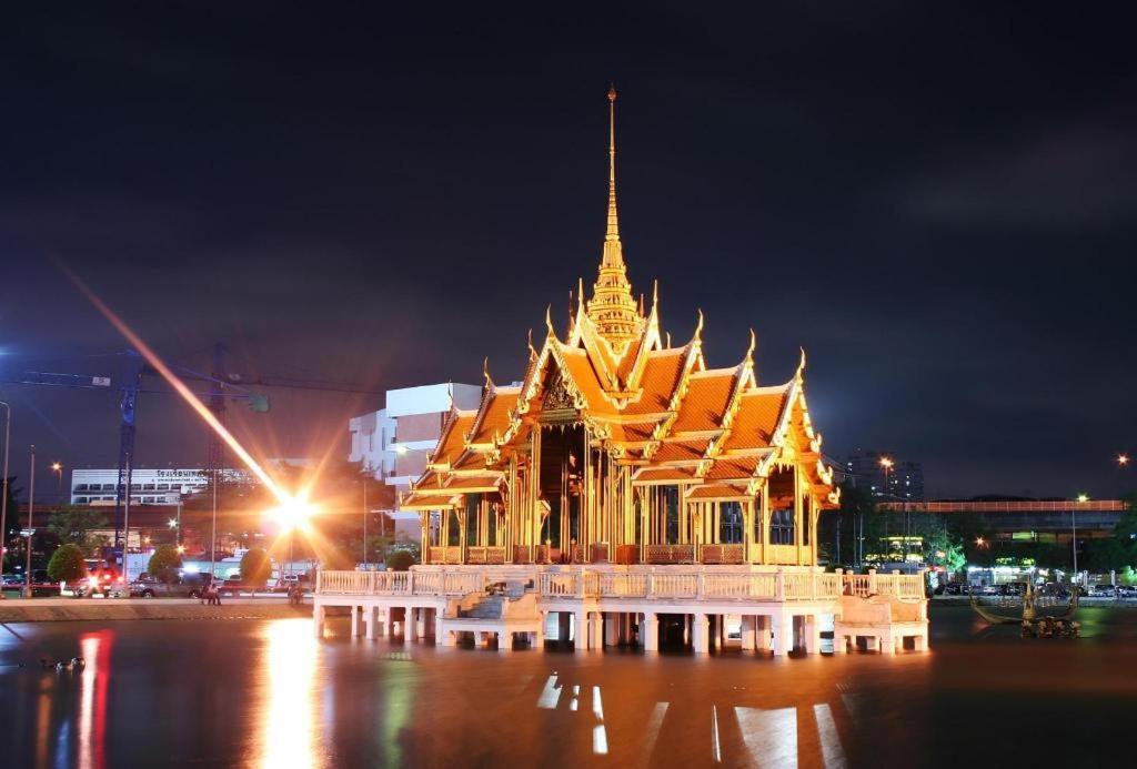 Town In Town Gardent Resort Bangkok Eksteriør bilde